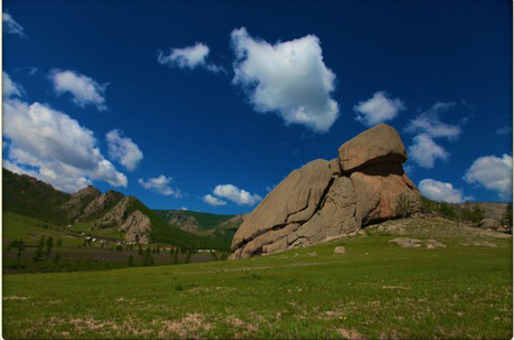  &nbsp; Turtle rock in Terelj NP